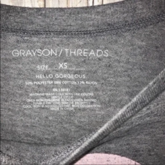 NWT Grayson Threads Vampire Fangs Tee - Picture 4 of 5